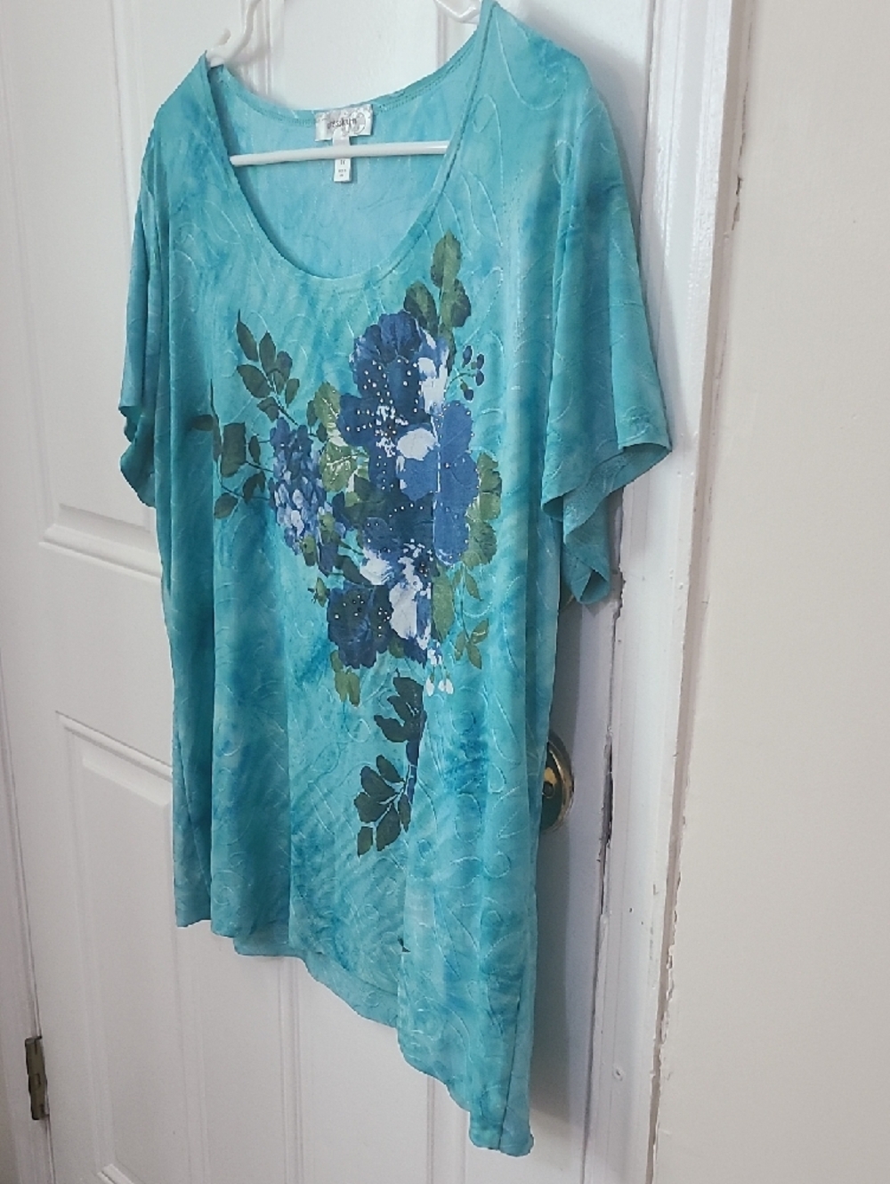 dressbarn Turquoise Floral Scoop Neck Short Sleeve Top - Picture 5 of 6